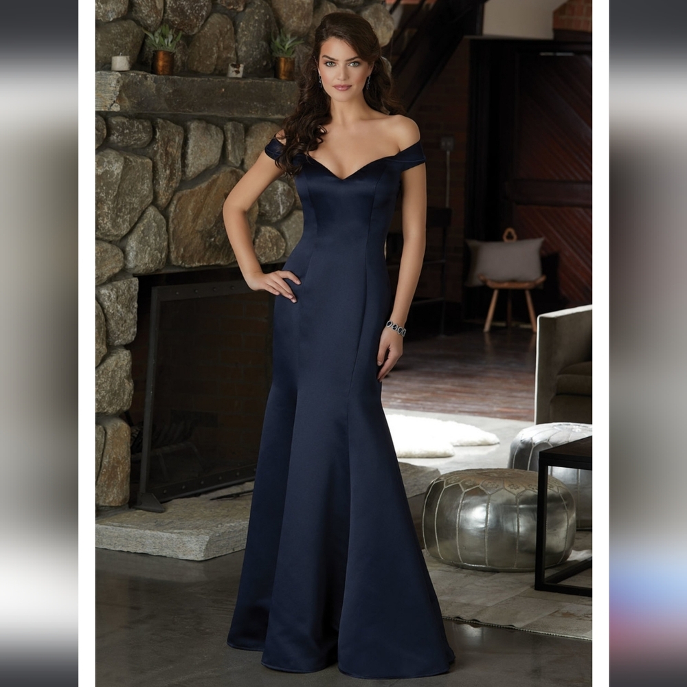 💜 MORILEE Morilee Bridesmaids 21583 Satin Off Shoulder V-neck Dress Navy 10